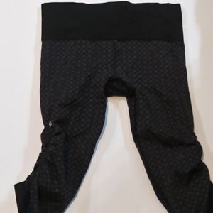 Lululemon knee leggings